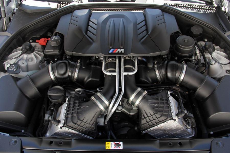  BMW M6 Gran Coupe 2014 года  (фото 58 из 111)